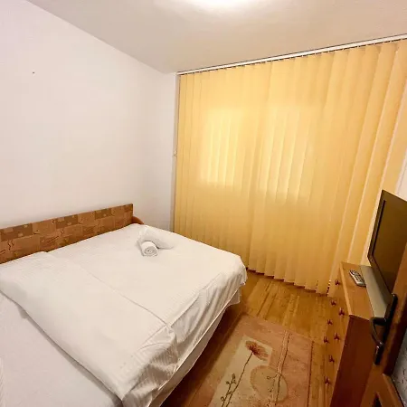 Jad - Familiy 4 - Near Forest - Racadau Apartment Brasov