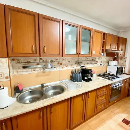 Jad - Familiy 4 - Near Forest - Racadau Apartment Brasov