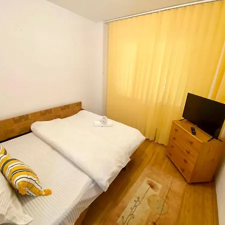Apartment Jad - Familiy 4 - Near Forest - Racadau