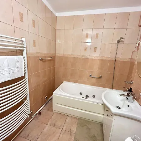 Jad Familiy 4 Racadau