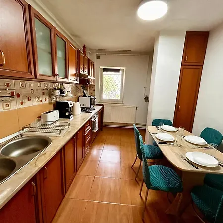 Jad Familiy 4 Racadau Apartment *